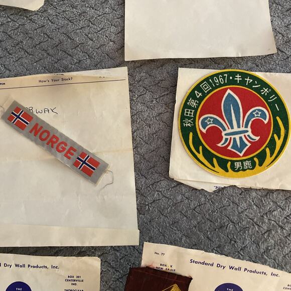 Vintage Miscellaneous Patch Lot ￼ - Picture 5 of 9